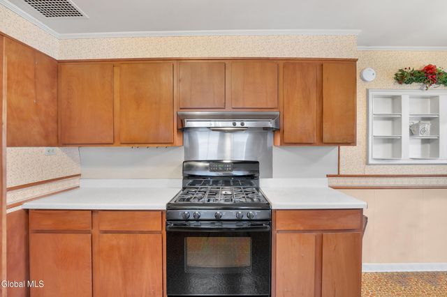 49 Van Dyck Street, Coxsackie, NY 12051