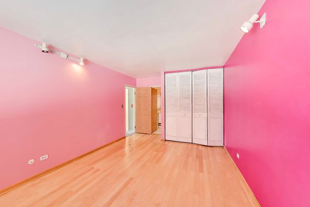 7908 W North Avenue 201C, Elmwood Park, IL 60707