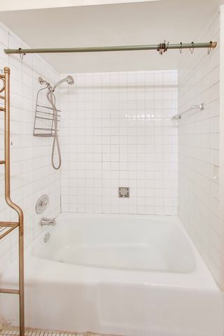 7908 W North Avenue 201C, Elmwood Park, IL 60707