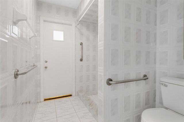 8102 S IBIZA COURT, Orlando, FL 32836