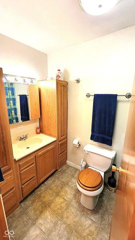 1611 E Range Line Road, Greencastle, IN 46135