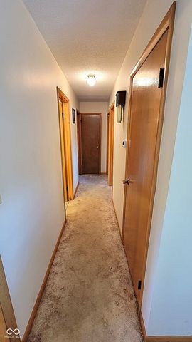 1611 E Range Line Road, Greencastle, IN 46135