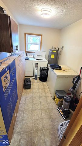 1611 E Range Line Road, Greencastle, IN 46135