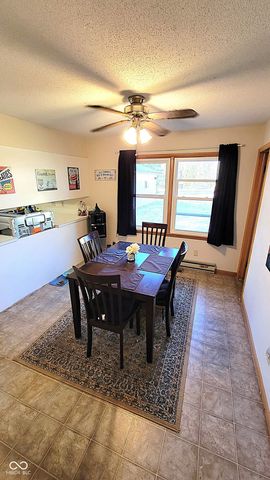 1611 E Range Line Road, Greencastle, IN 46135