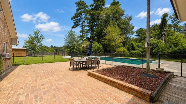 16227 Chevernt Ave, Greenwell Springs, LA 70739