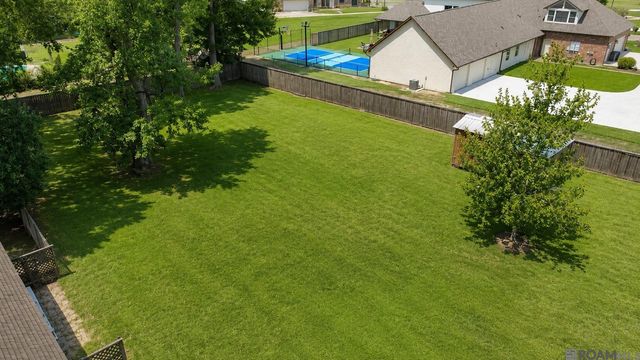 16227 Chevernt Ave, Greenwell Springs, LA 70739