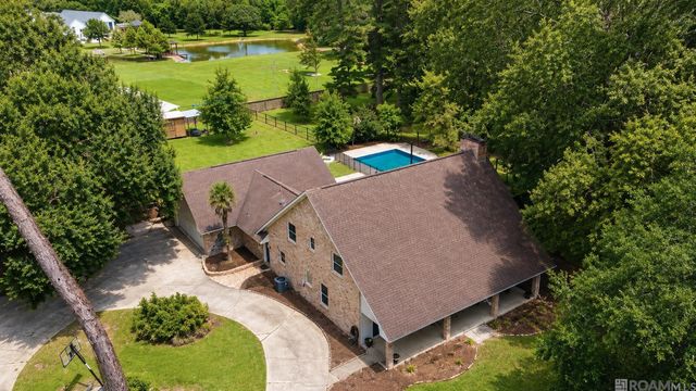 16227 Chevernt Ave, Greenwell Springs, LA 70739