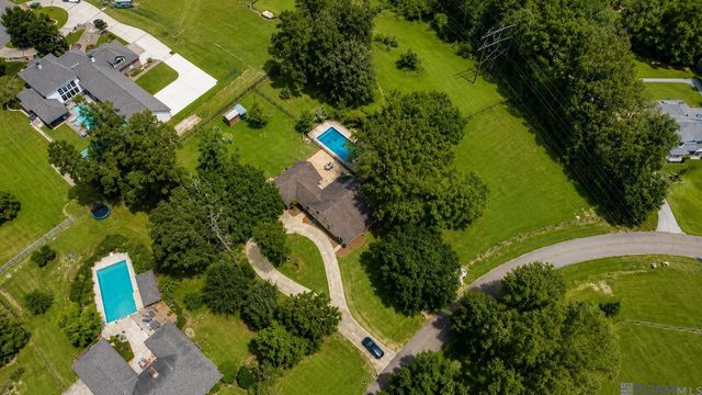 16227 Chevernt Ave, Greenwell Springs, LA 70739