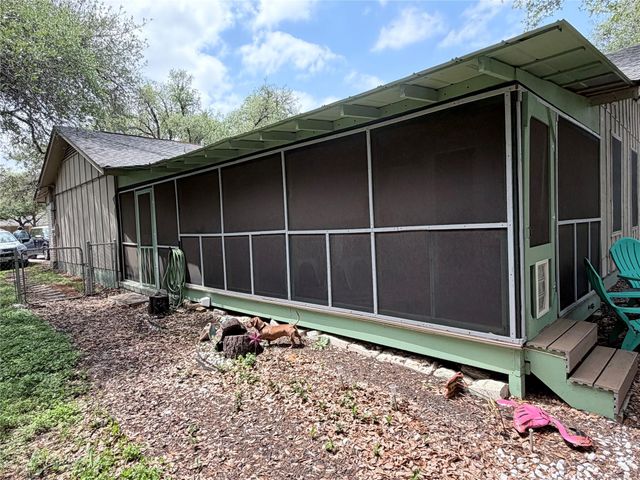 2208 N Cannes DR, Cedar Park, TX 78613