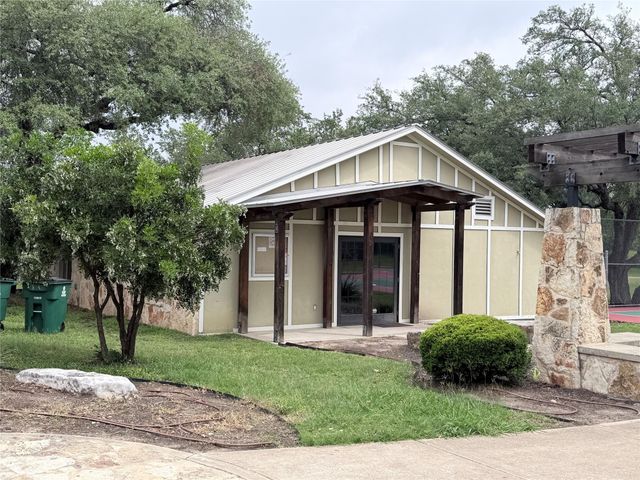 2208 N Cannes DR, Cedar Park, TX 78613