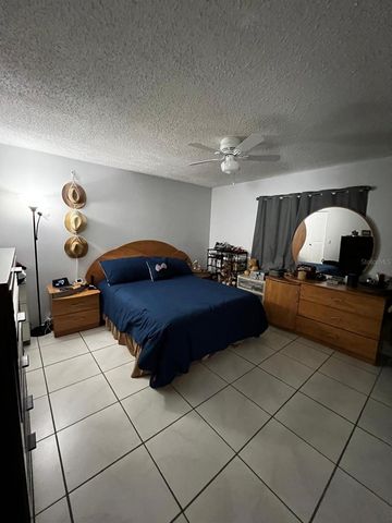 26 LAS PALMAS WAY 1, Kissimmee, FL 34743