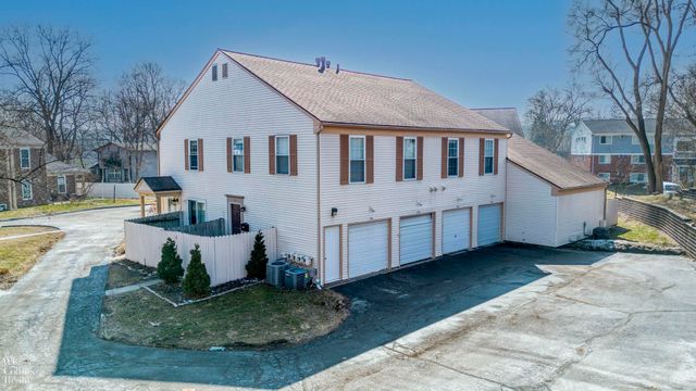 276 1st Street, Rochester, MI 48307