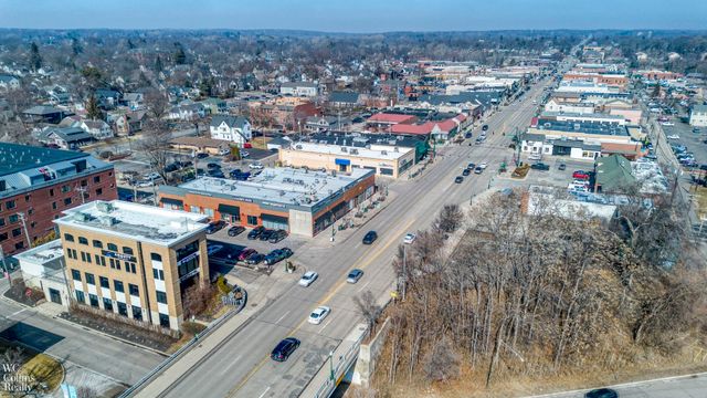 276 1st Street, Rochester, MI 48307