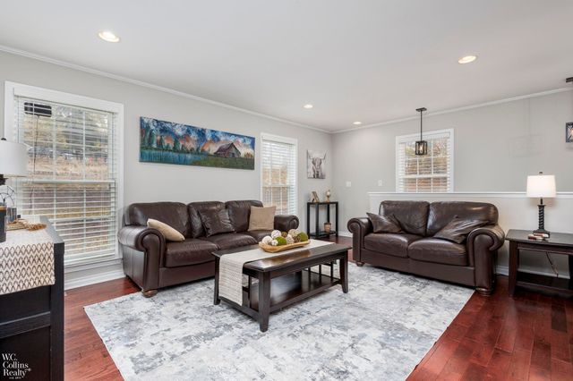 276 1st Street, Rochester, MI 48307