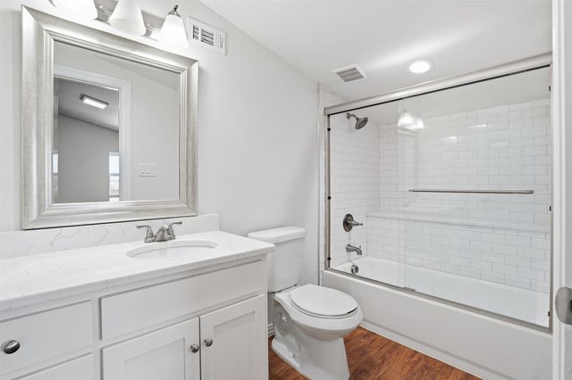 103 W Cleburne- shop, Crowley, TX 76104