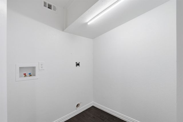 103 W Cleburne- shop, Crowley, TX 76104