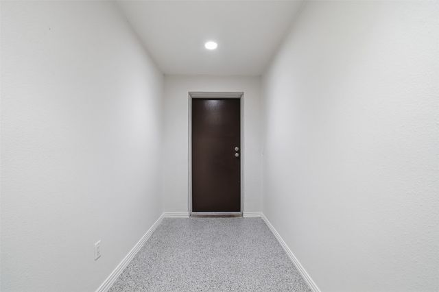 103 W Cleburne- shop, Crowley, TX 76104