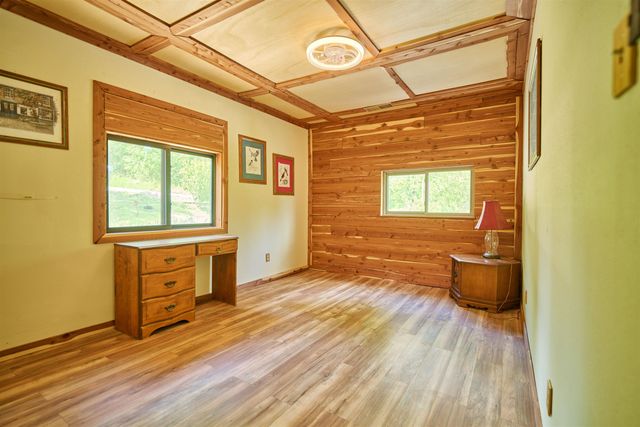 330 Robin Hood Ln, Hardy, AR 72542