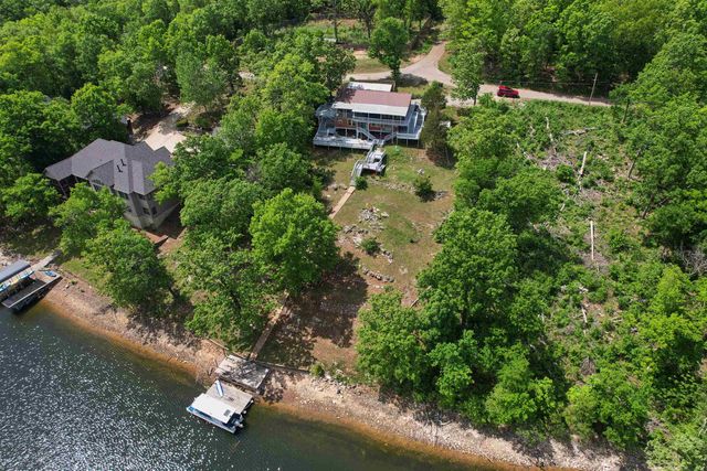 330 Robin Hood Ln, Hardy, AR 72542