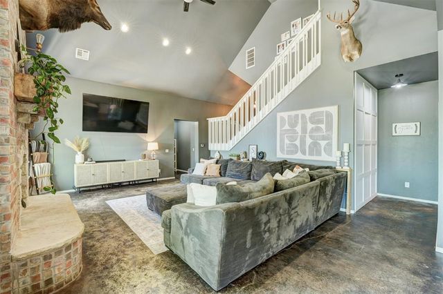 17400 Pantera Avenue, Choctaw, OK 73020