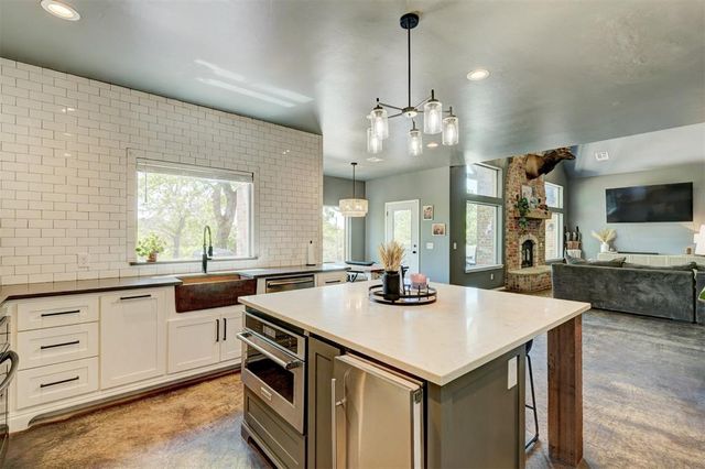 17400 Pantera Avenue, Choctaw, OK 73020