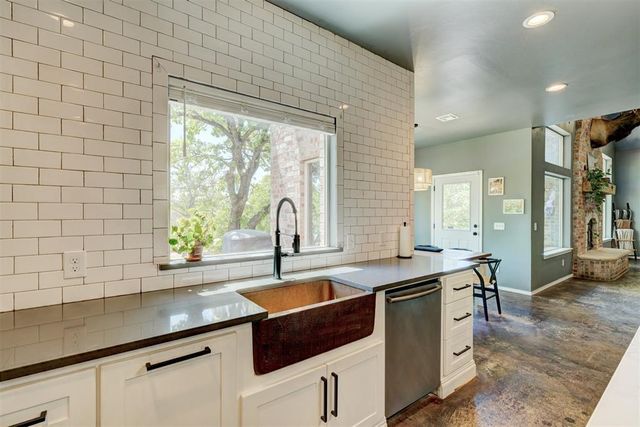 17400 Pantera Avenue, Choctaw, OK 73020