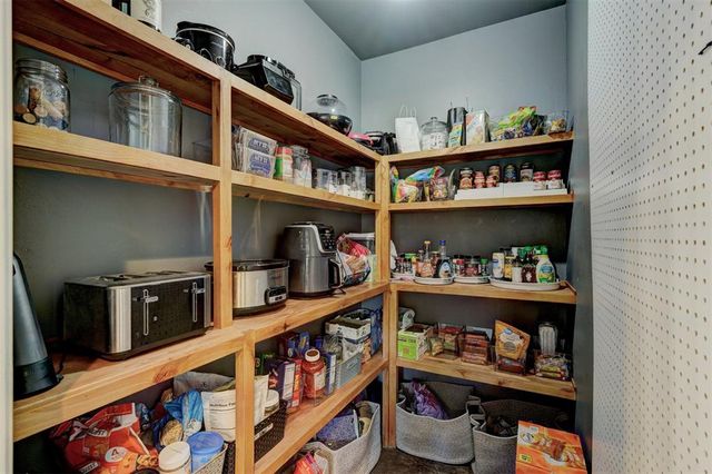 17400 Pantera Avenue, Choctaw, OK 73020