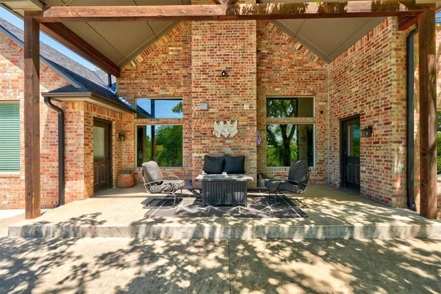 17400 Pantera Avenue, Choctaw, OK 73020