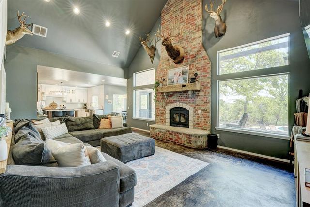 17400 Pantera Avenue, Choctaw, OK 73020