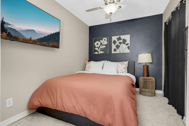 2727 W 43rd Street 206, Minneapolis, MN 55410