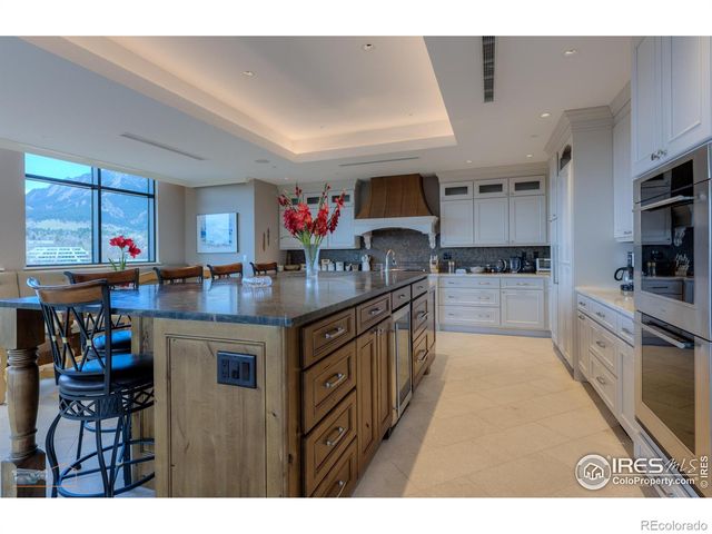 1077 Canyon Boulevard 403, Boulder, CO 80302