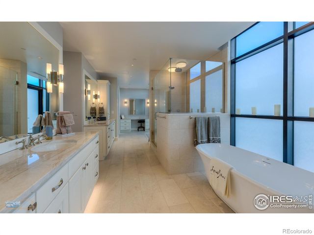 1077 Canyon Boulevard 403, Boulder, CO 80302