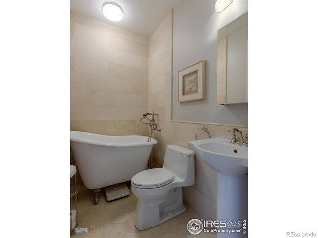 1077 Canyon Boulevard 403, Boulder, CO 80302