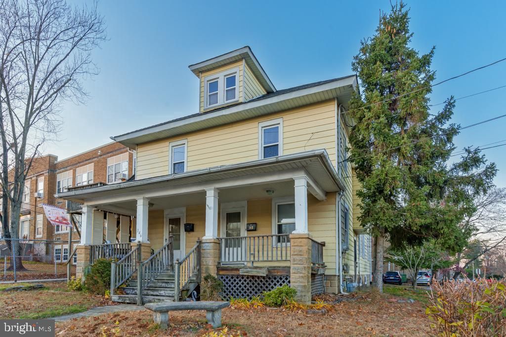 148 E HOLLY AVE, Pitman, NJ 08071