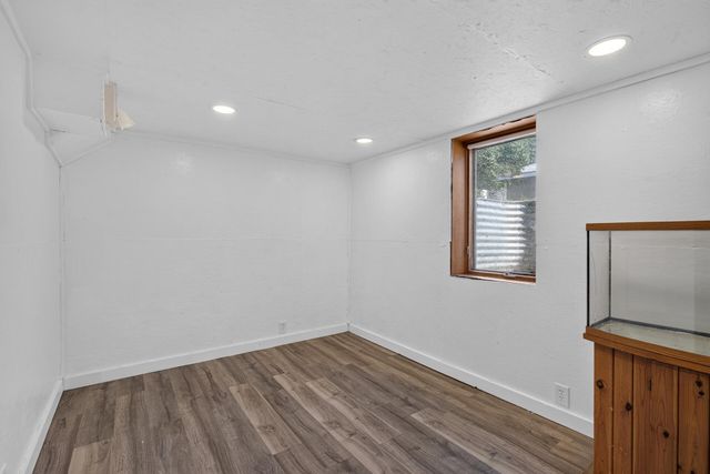 4242 Thomas Avenue N, Minneapolis, MN 55412