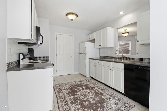 9304 Maryland Court, Fishers, IN 46038