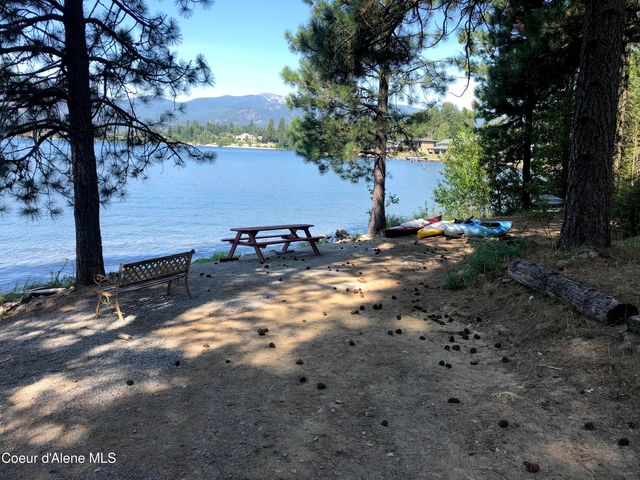 43 Osprey Ln, Sandpoint, ID 83864