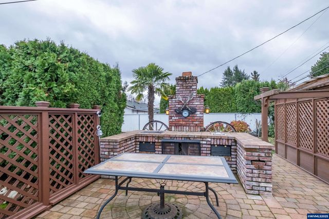 4433 41st Av NE, Salem, OR 97305