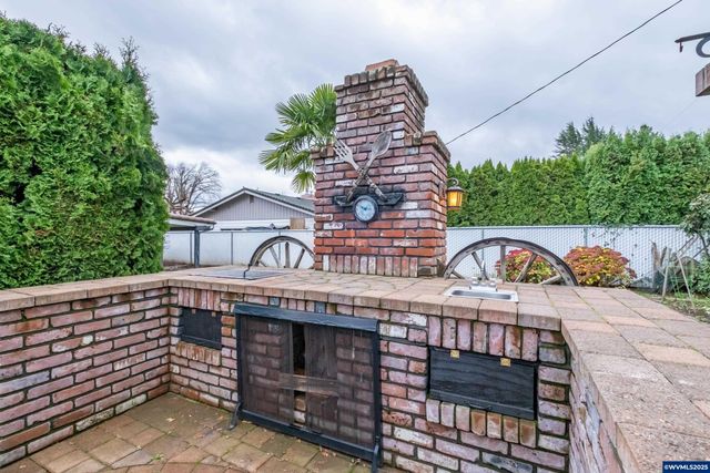 4433 41st Av NE, Salem, OR 97305