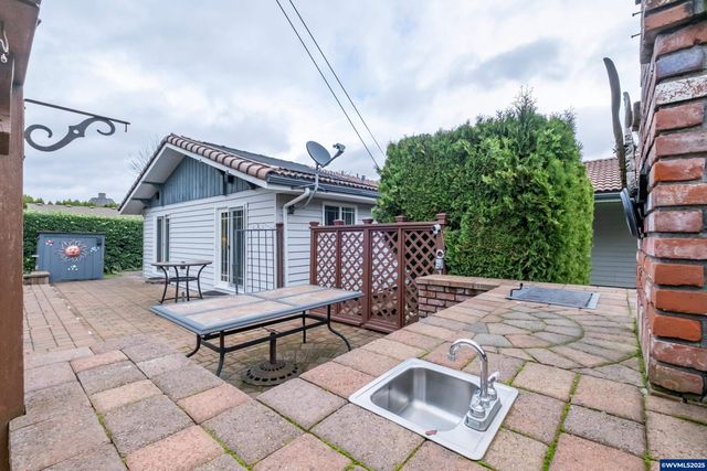 4433 41st Av NE, Salem, OR 97305