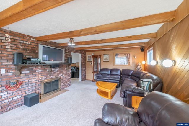 4433 41st Av NE, Salem, OR 97305