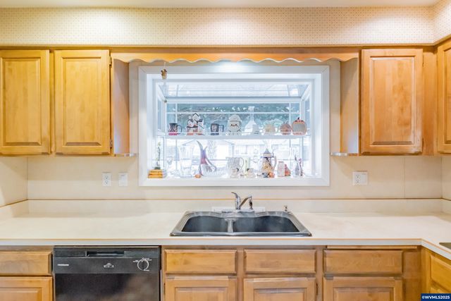 4433 41st Av NE, Salem, OR 97305