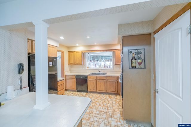 4433 41st Av NE, Salem, OR 97305