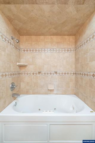 4433 41st Av NE, Salem, OR 97305