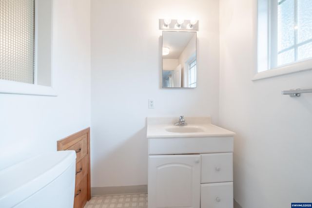 4433 41st Av NE, Salem, OR 97305