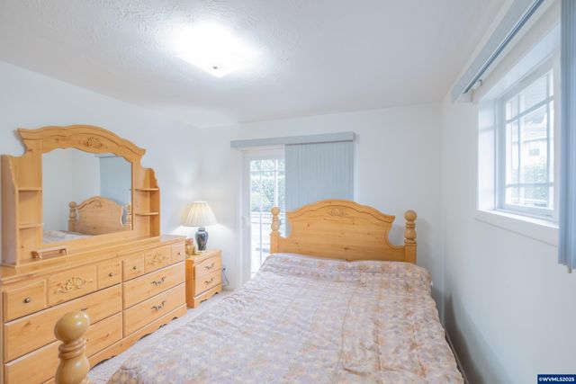 4433 41st Av NE, Salem, OR 97305