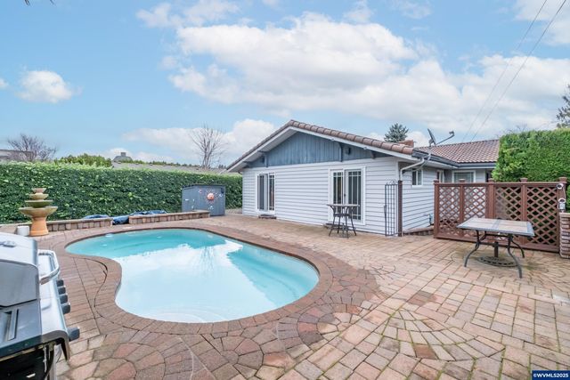 4433 41st Av NE, Salem, OR 97305