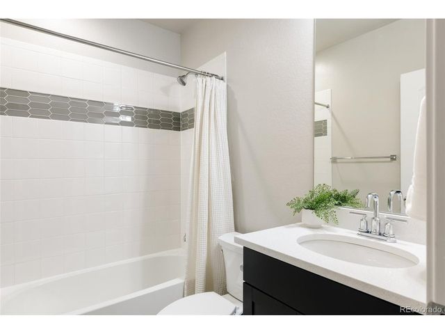 6346 Dayton Way, Denver, CO 80238