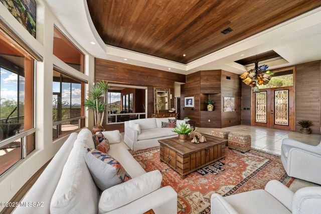 5231 N Winnetka Court, Tucson, AZ 85749