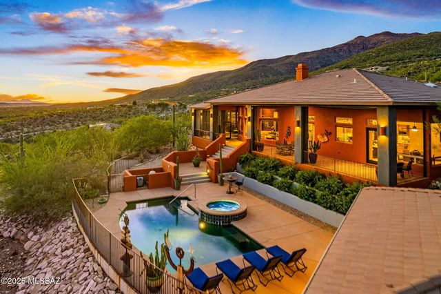 5231 N Winnetka Court, Tucson, AZ 85749